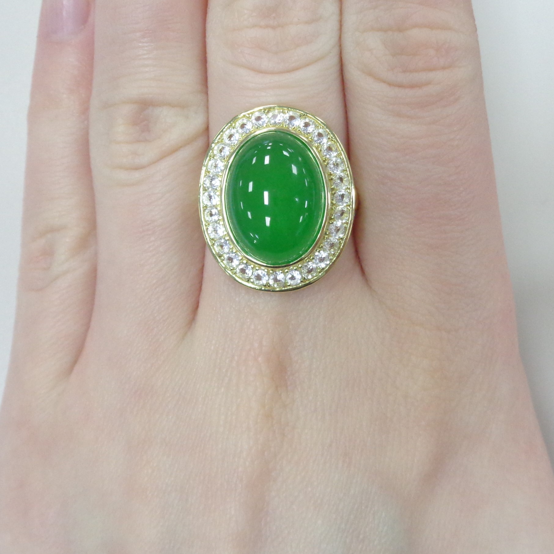 Серебряное кольцо с халцедоном